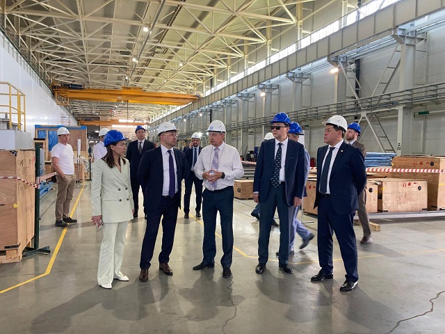 Делегация из Казахстана посетила производство ИНГК в г. Пермь