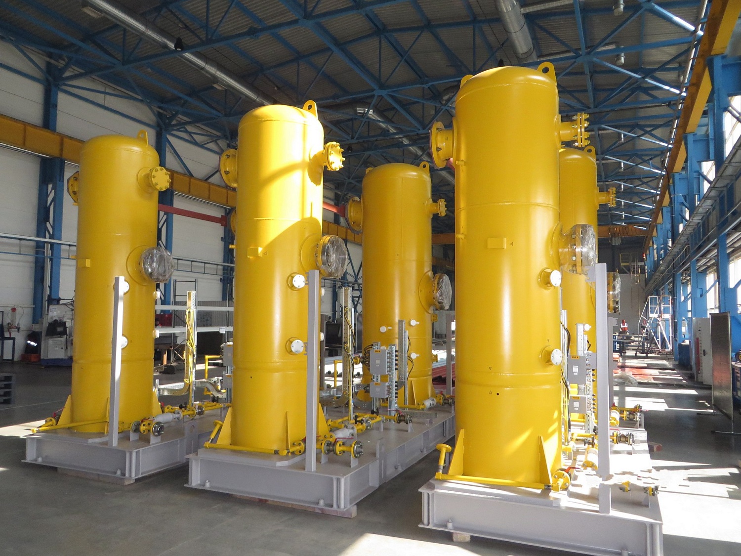 Capacitive and Separation Equipment