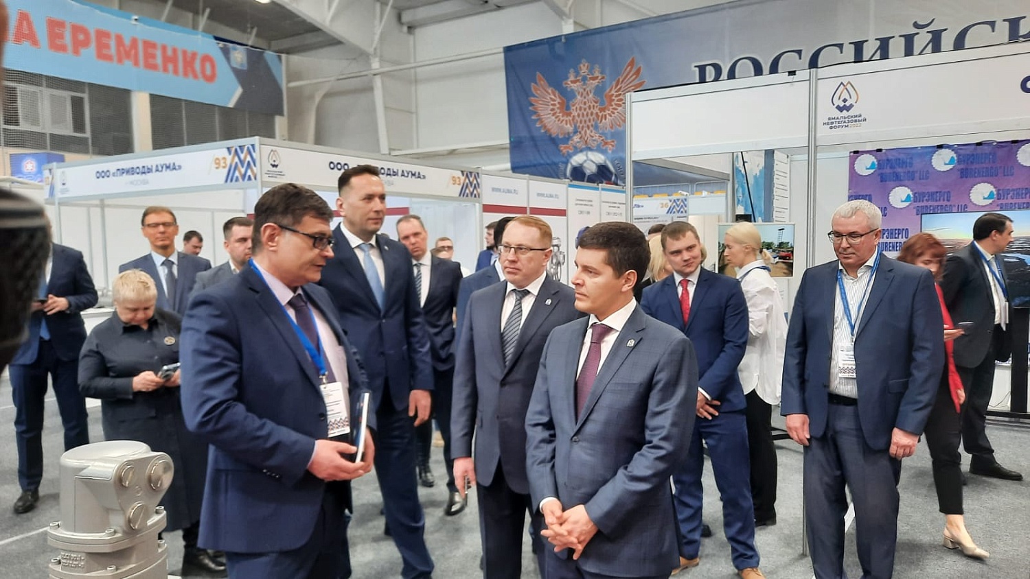 Компания ИНГК презентовала решения в области импортозамещения  и ремонтов газотурбинного и компрессорного оборудования Губернатору ЯНАО